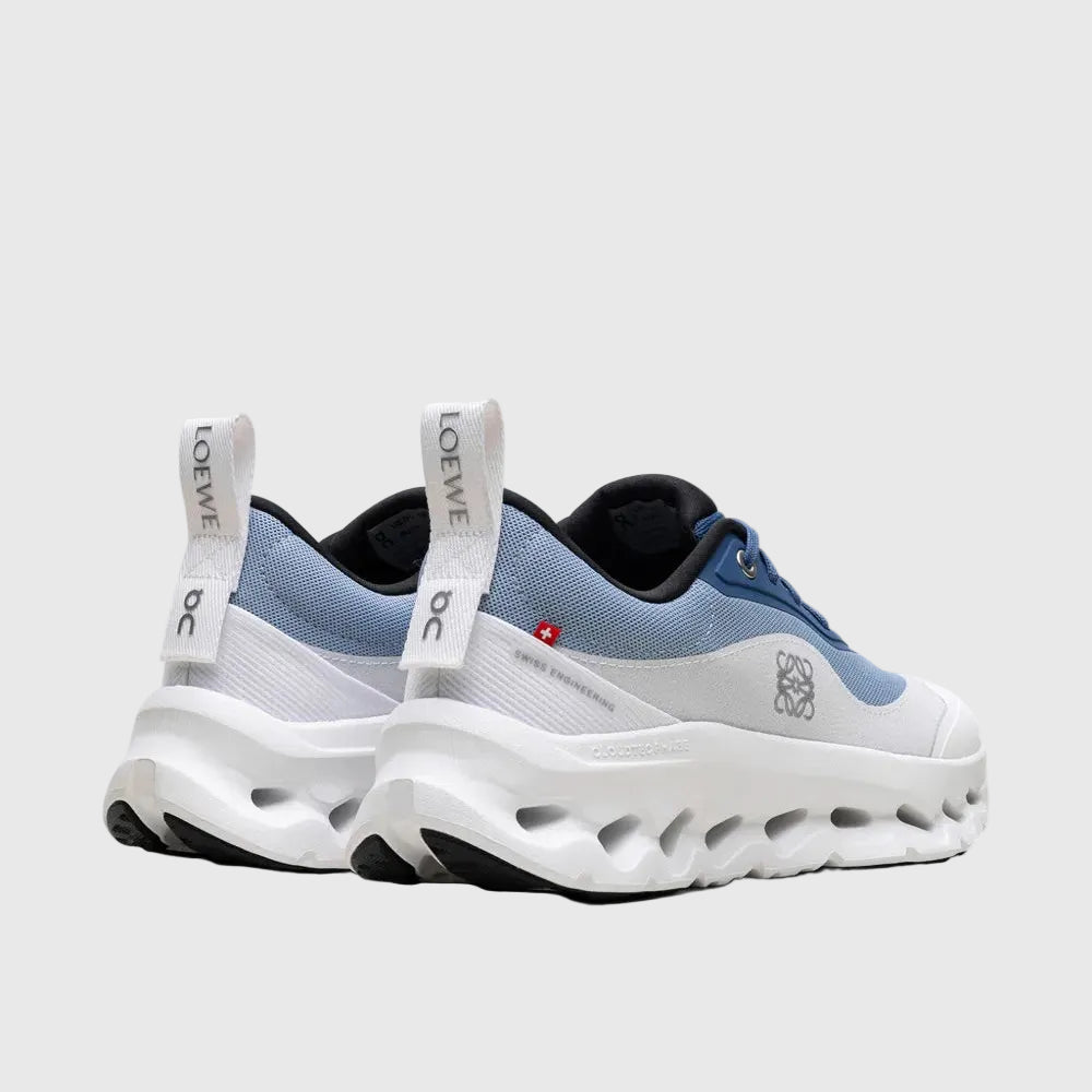ON X LOEWE Bleu/Blanc
