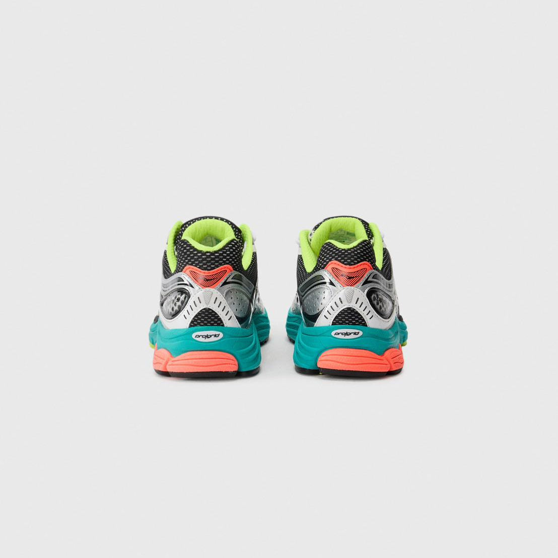 Saucony PROGRID OMNI 9 UNISEX - Baskets basses - silver-coloured/mutant